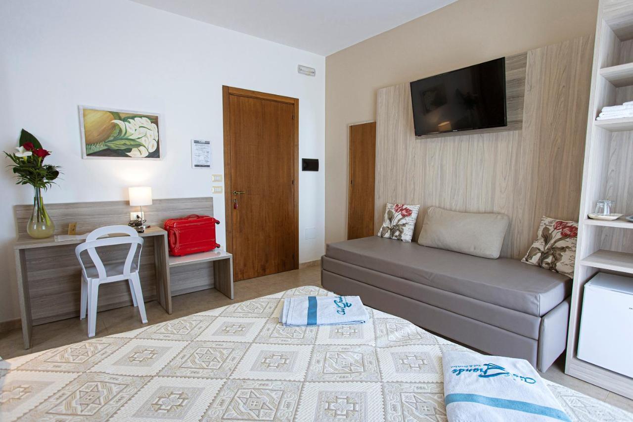 Bed and Breakfast Aia Grande Uggiano La Chiesa Exterior foto